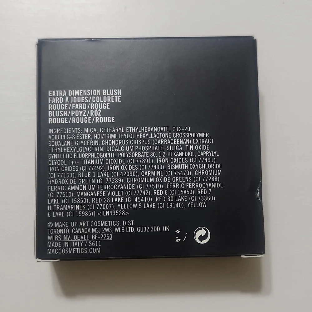 MAC Just A Pinch Extra Dimension Blush